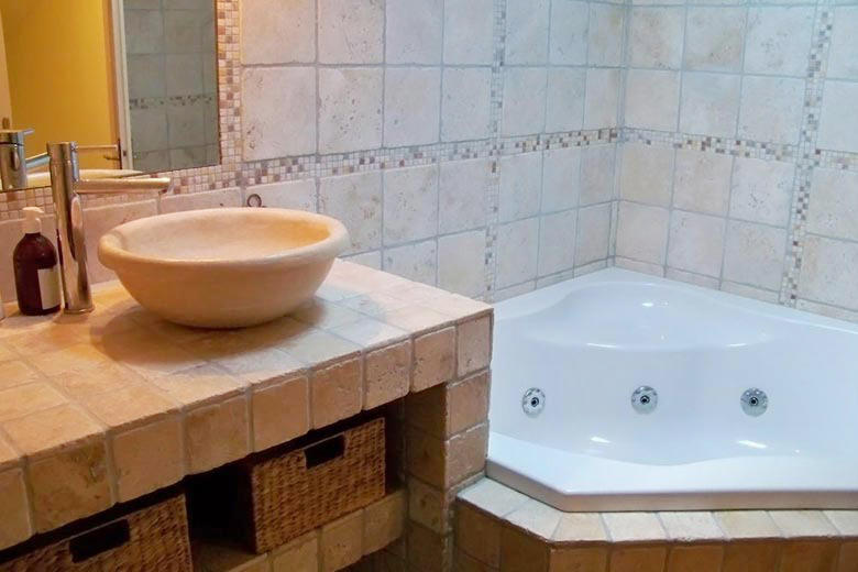 Gite Le Galta - Maison Entierement Equipee, 2 Chambres, Sdb Avec Bain A Remous, Terrasse Privative Pres De La Dolce Via Saint-Fortunat-sur-Eyrieux Room photo